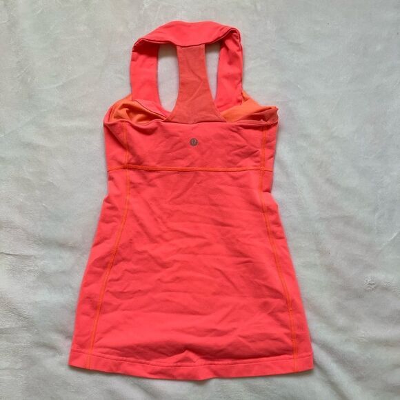 Lululemon Scoop Neck Tank - Picture 8 of 10
